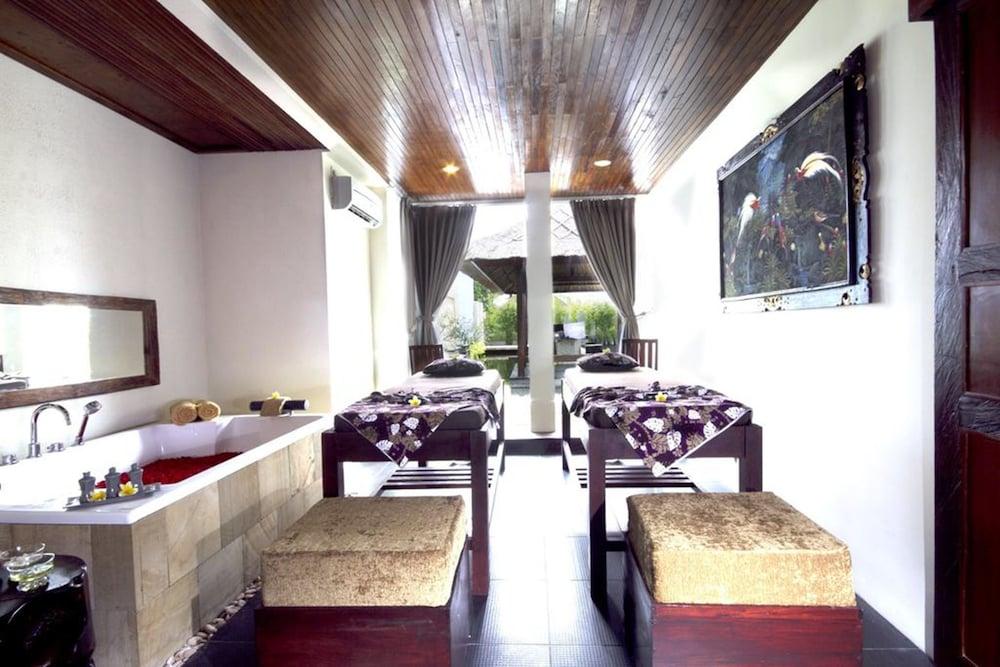 Le Nixsun Villa&Spa Uluwatu Esterno foto