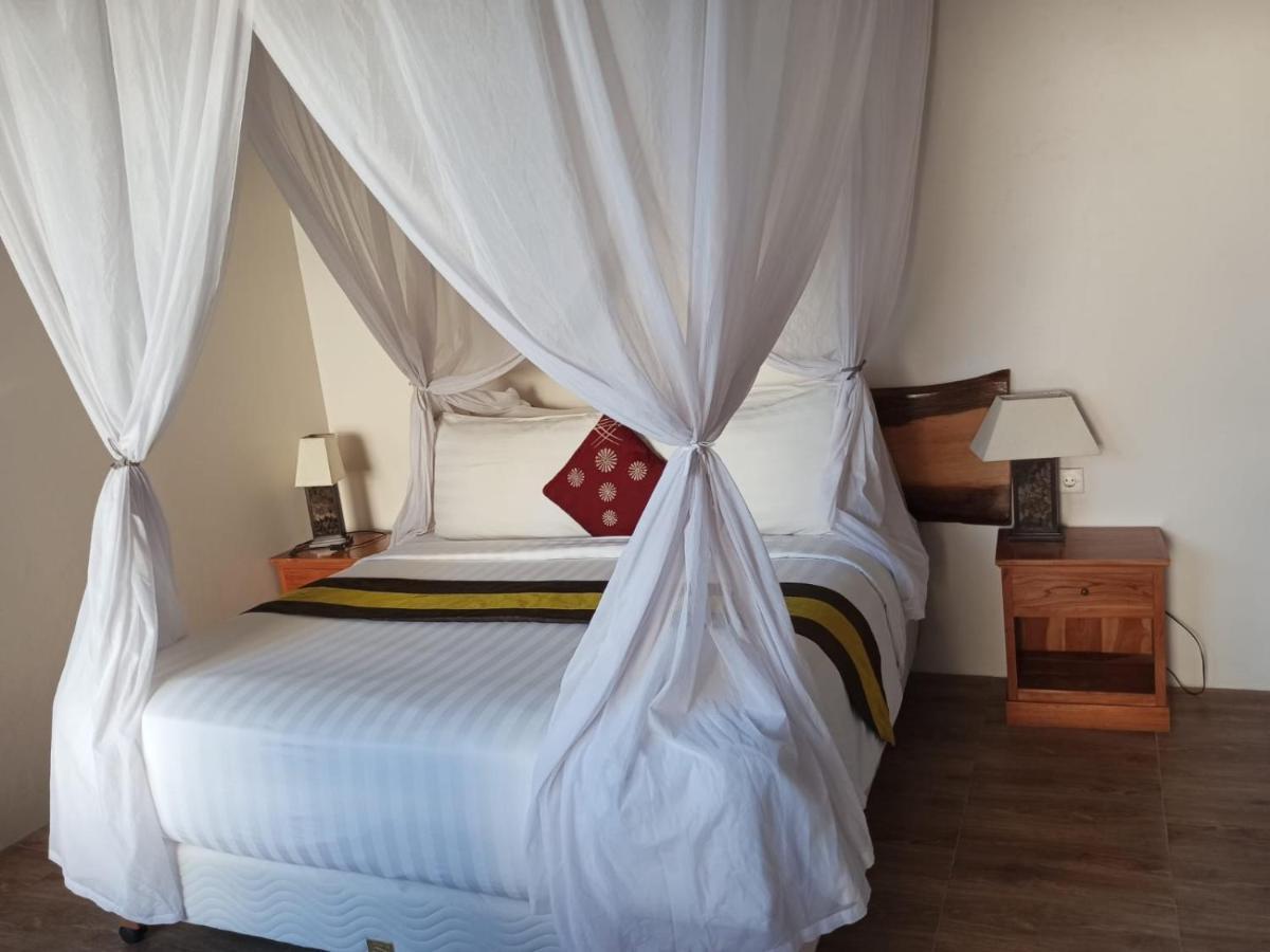 Le Nixsun Villa&Spa Uluwatu Esterno foto