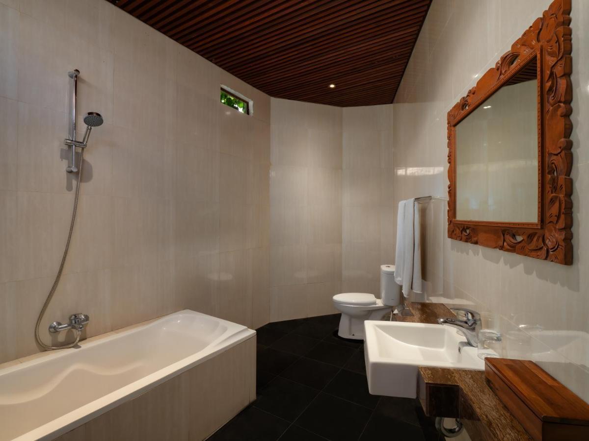 Le Nixsun Villa&Spa Uluwatu Esterno foto