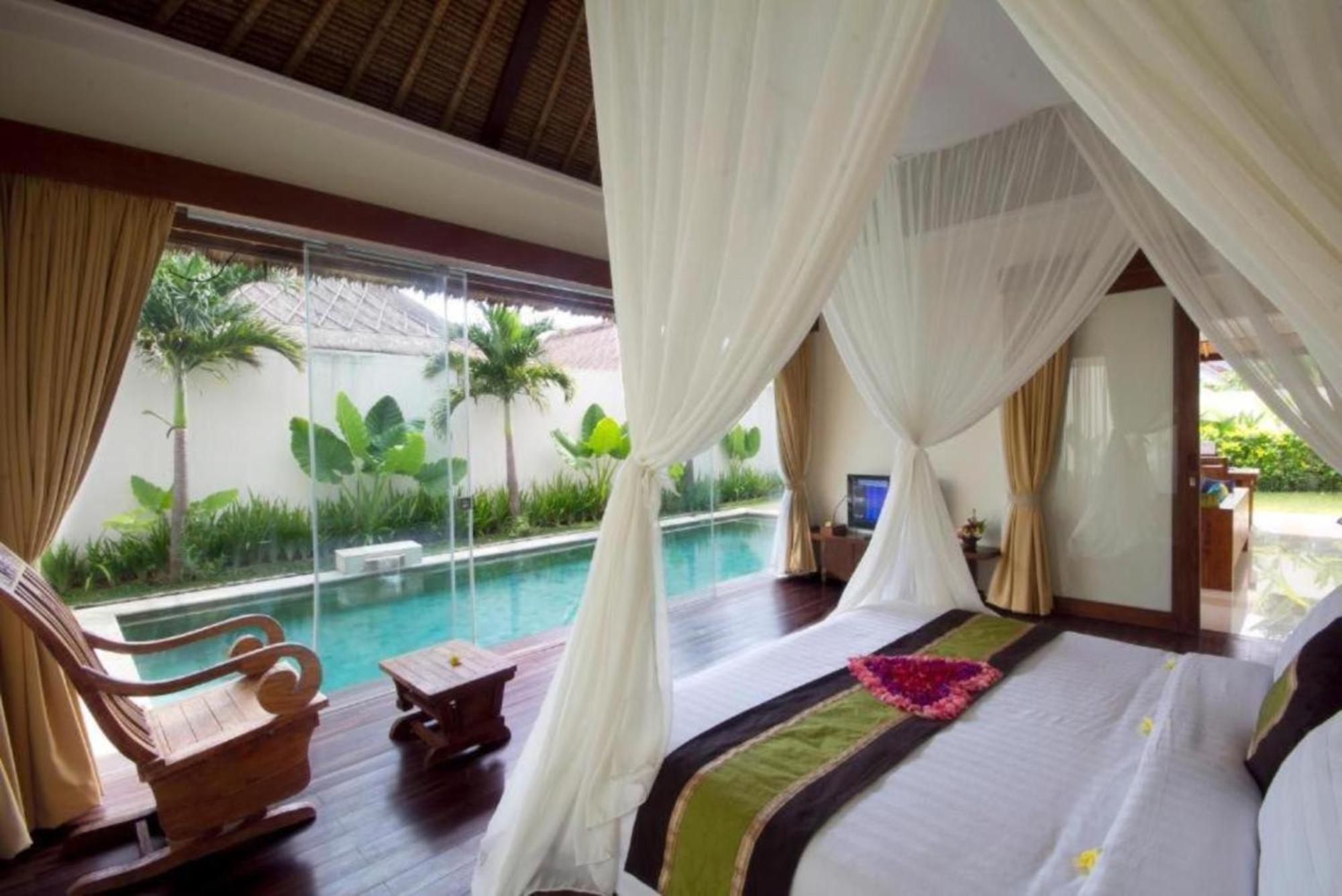 Le Nixsun Villa&Spa Uluwatu Esterno foto