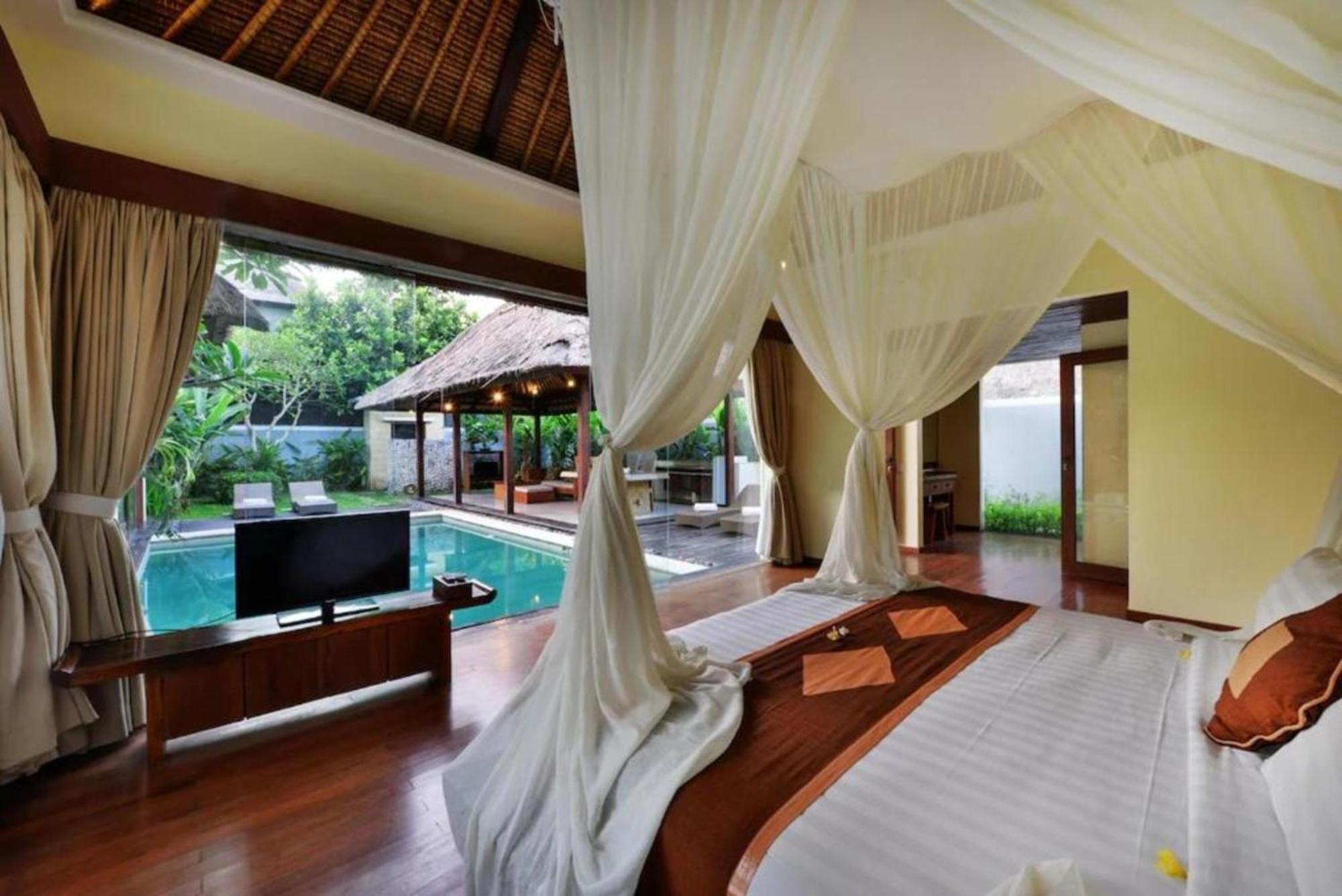 Le Nixsun Villa&Spa Uluwatu Esterno foto