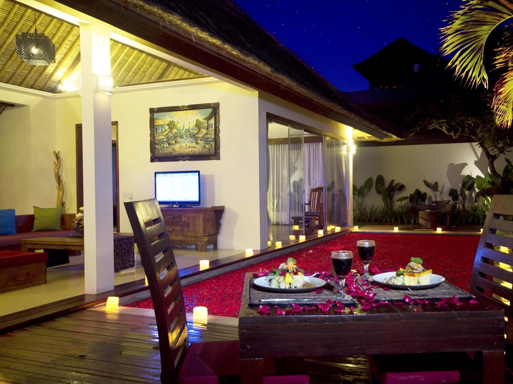 Le Nixsun Villa&Spa Uluwatu Esterno foto